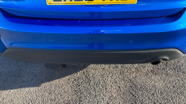 Ford Focus 1.0 EcoBoost Titanium 5dr Petrol Hatchback